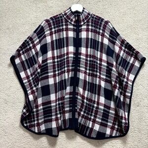 Jones New York Signature Poncho Sweater Womens S/M Multicolor Plaid Tight Knit